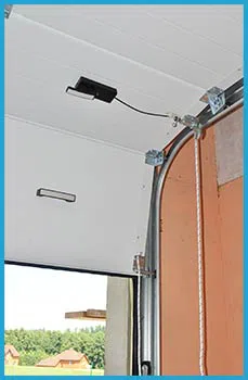 Chestnut Hill Garage Door Service Repair Chestnut Hill, MA 617-826-1202 - rolling-doors-gr-16m